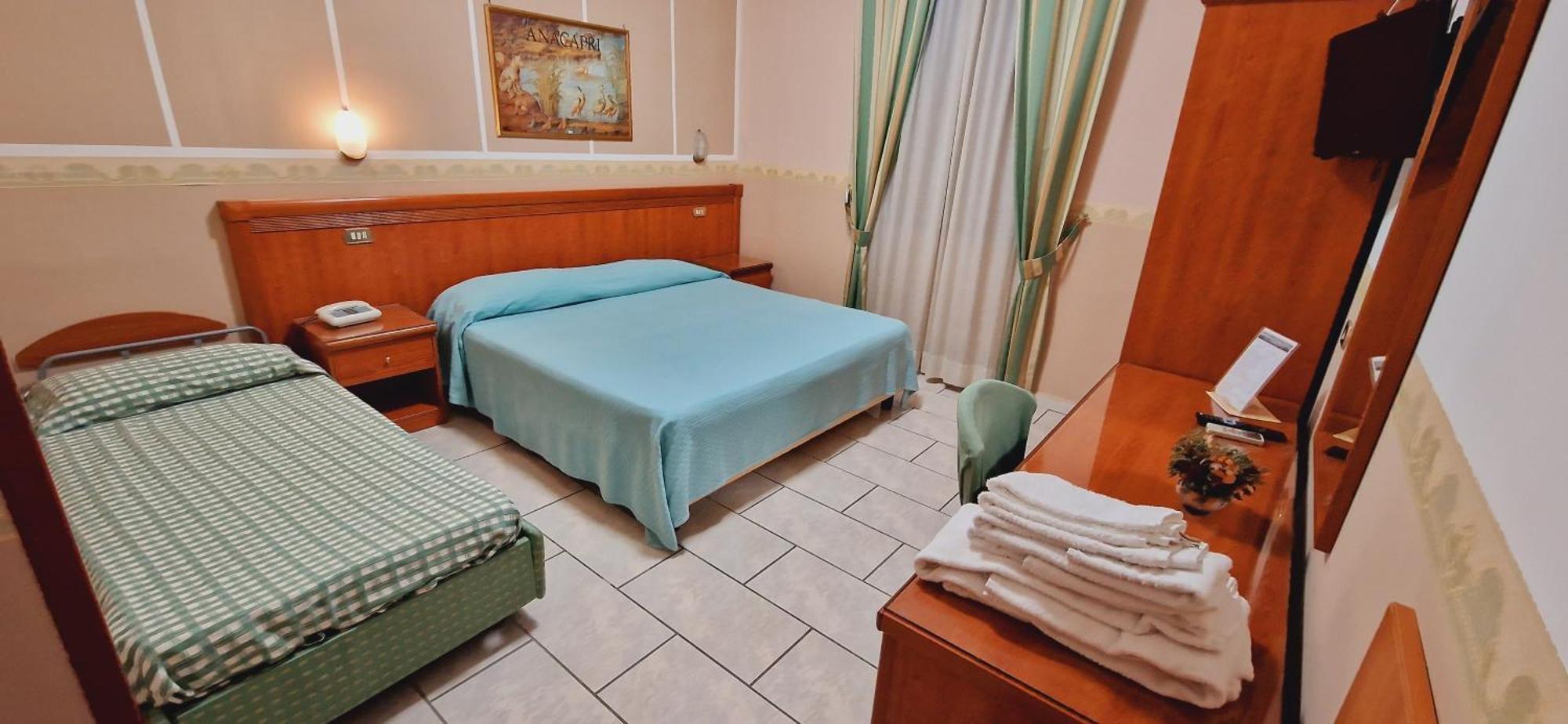 Hotel Lento Melito di Napoli Bagian luar foto