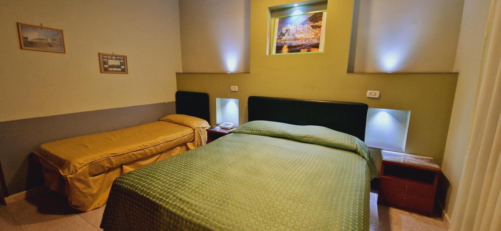 Hotel Lento Melito di Napoli Bagian luar foto