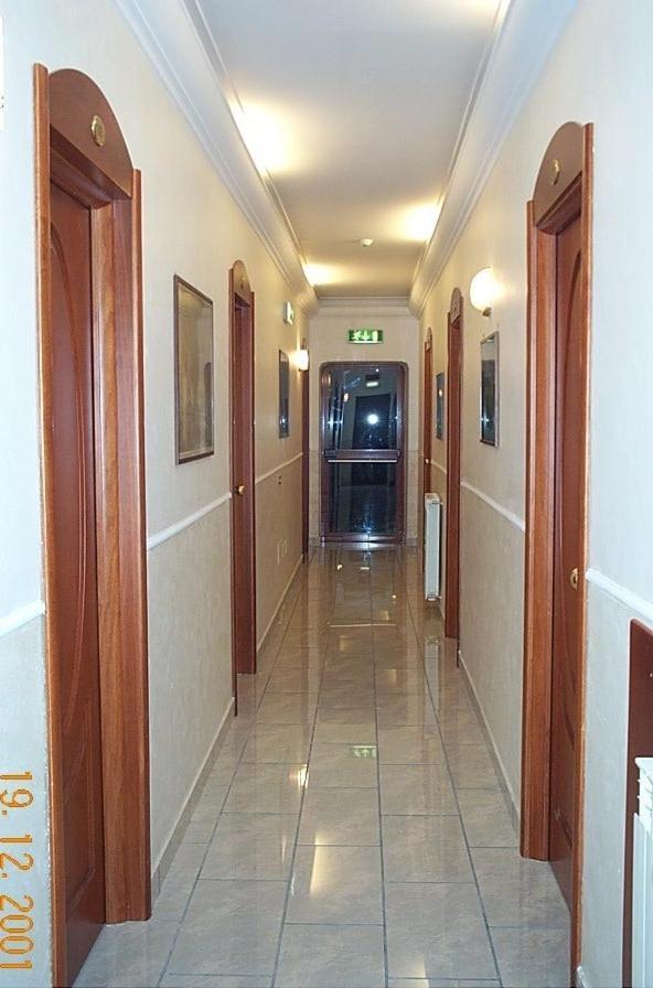 Hotel Lento Melito di Napoli Bagian luar foto